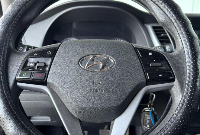 Hyundai Tucson III с пробегом 2016 года, цена 1 600 000 рублей, 150230 км, внедорожник, Автокод Объявления