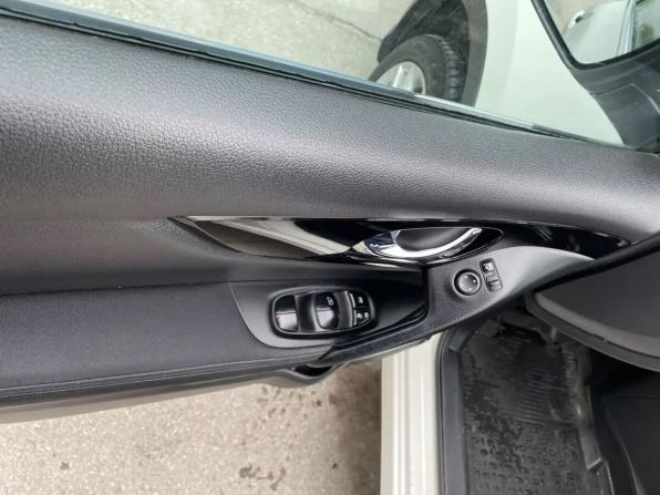 Nissan Qashqai II с пробегом 2014 года, цена 1 370 000 рублей, 176945 км, внедорожник, Автокод Объявления