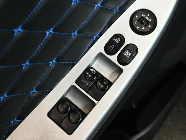 Hyundai Solaris I с пробегом 2012 года, цена 255 000 рублей, 384793 км, седан, Автокод Объявления
