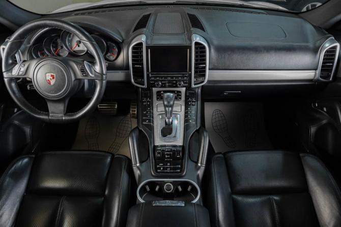 Porsche Cayenne II (958) с пробегом 2012 года, цена 2 069 000 рублей, 169000 км, внедорожник, Автокод Объявления