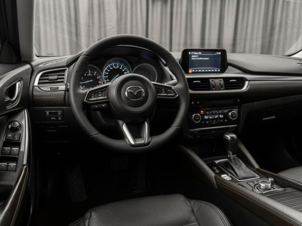 Mazda 6 III (GJ) Рестайлинг с пробегом 2018 года, цена 1 860 000 рублей, 193490 км, седан, Автокод Объявления