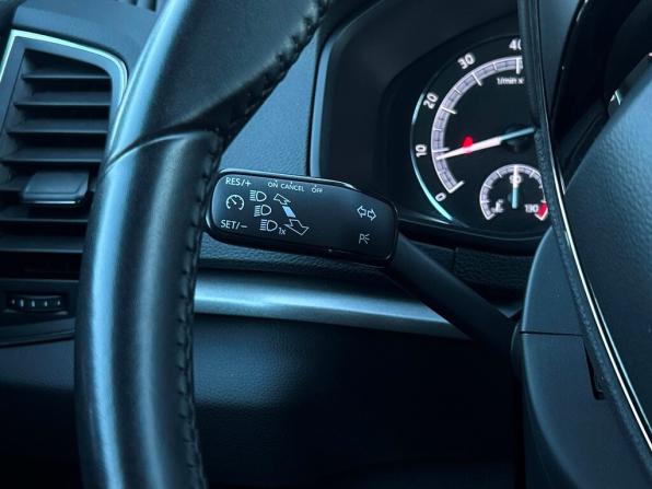 Skoda Karoq I с пробегом 2022 года, цена 2 663 900 рублей, 50276 км, внедорожник, Автокод Объявления