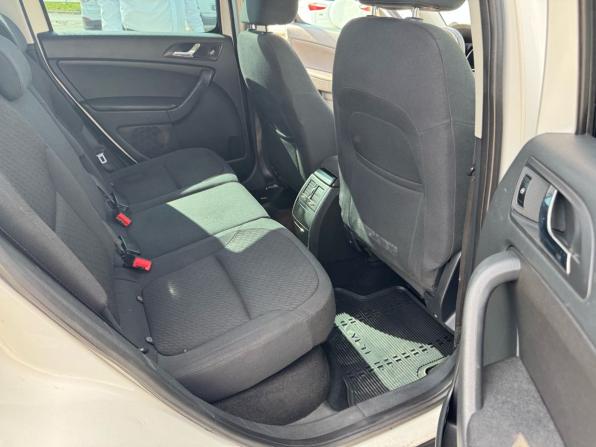 Skoda Yeti I Рестайлинг с пробегом 2014 года, цена 1 150 000 рублей, 147429 км, внедорожник, Автокод Объявления