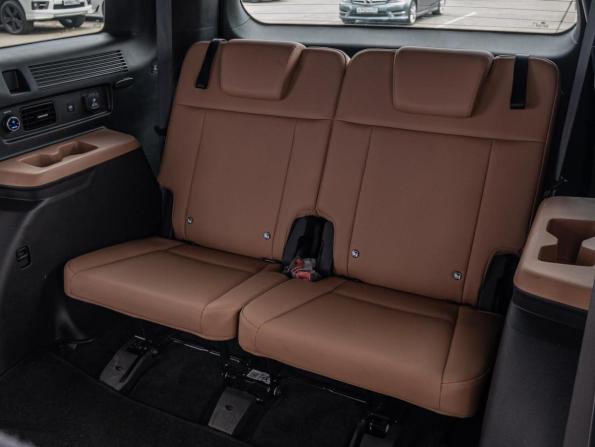 Hyundai Santa Fe IV Рестайлинг с пробегом 2023 года, цена 4 400 000 рублей, 42544 км, внедорожник, Автокод Объявления