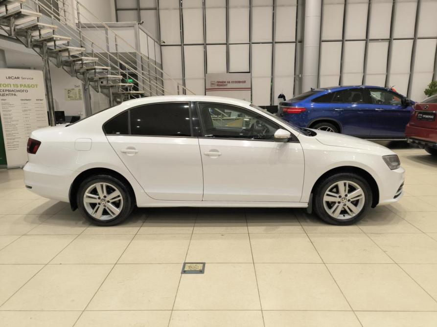 Volkswagen Jetta VI Рестайлинг Казань  - изображение 5
