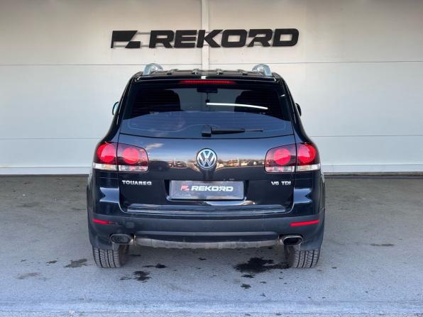 Volkswagen Touareg I Рестайлинг с пробегом 2007 года, цена 1 039 000 рублей, 295524 км, внедорожник, Автокод Объявления