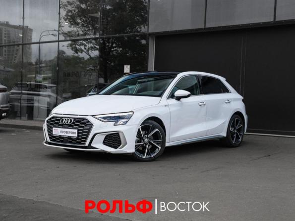 Audi A3 IV (8Y) с пробегом 2021 года, цена 2 750 000 рублей, 41700 км, хэтчбек, Автокод Объявления