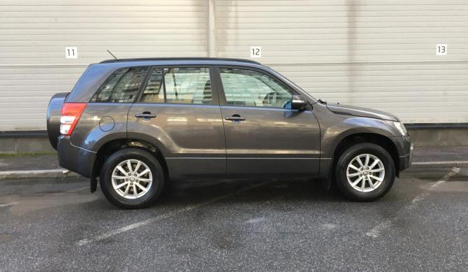 Suzuki Grand Vitara II Рестайлинг с пробегом 2011 года, цена 1 089 000 рублей, 137135 км, внедорожник, Автокод Объявления
