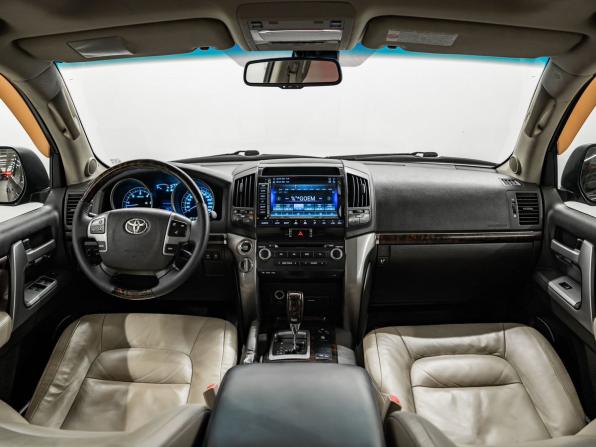 Toyota Land Cruiser 200 Series с пробегом 2008 года, цена 2 690 000 рублей, 289250 км, внедорожник, Автокод Объявления