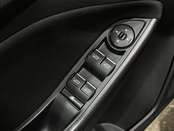 Ford Focus III Рестайлинг с пробегом 2016 года, цена 1 170 000 рублей, 45865 км, седан, Автокод Объявления