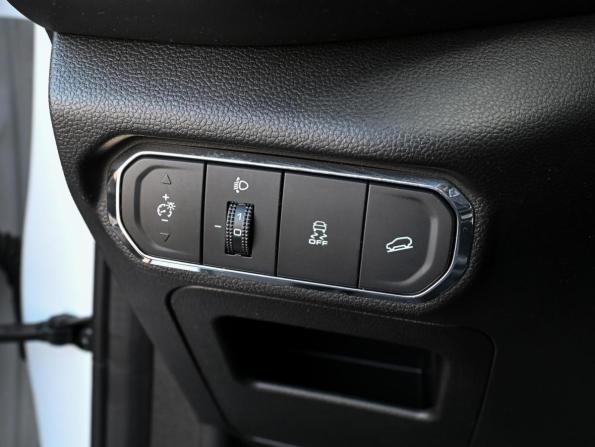 Haval Jolion I Рестайлинг с пробегом 2025 года, цена 2 490 000 рублей, 16731 км, внедорожник, Автокод Объявления