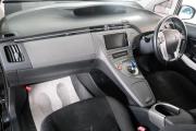 Toyota Prius III Рестайлинг (XW30) Омск  - изображение 50