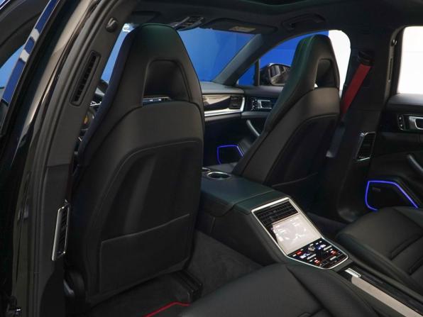 Porsche Panamera II с пробегом 2019 года, цена 6 777 077 рублей, 102738 км, лифтбек, Автокод Объявления