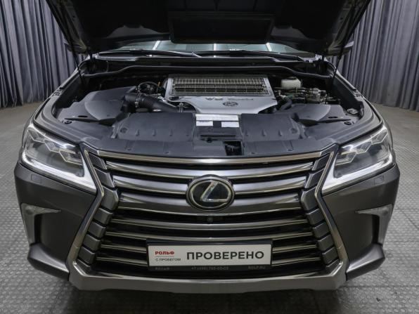 Lexus LX III Рестайлинг 2 с пробегом 2019 года, цена 8 300 000 рублей, 137681 км, внедорожник, Автокод Объявления