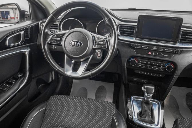 Kia Ceed III с пробегом 2018 года, цена 1 399 000 рублей, 167000 км, хэтчбек, Автокод Объявления