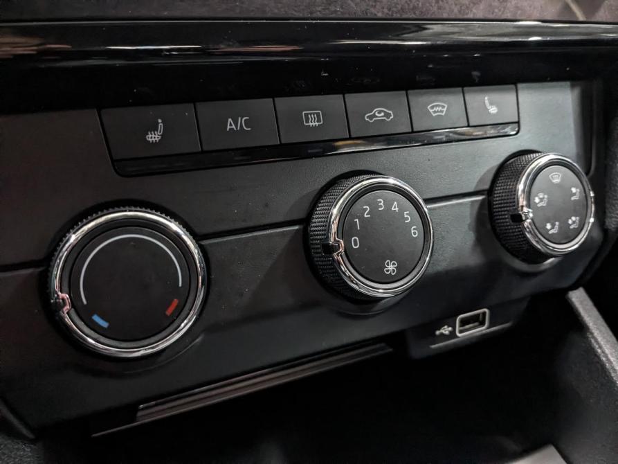Skoda Octavia III (A7) Рестайлинг Москва  - изображение 21