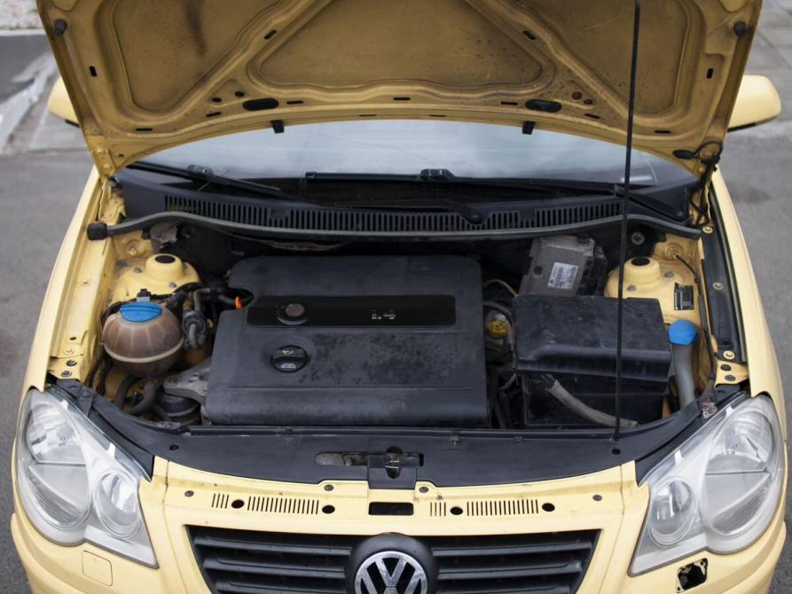 Volkswagen Polo IV Рестайлинг Курган  - изображение 21