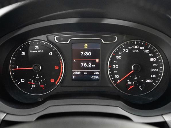 Audi Q3 I (8U) с пробегом 2013 года, цена 1 480 000 рублей, 216851 км, внедорожник, Автокод Объявления