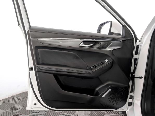 Haval Jolion I с пробегом 2023 года, цена 2 020 000 рублей, 14317 км, внедорожник, Автокод Объявления