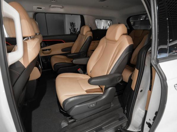 Kia Carnival IV с пробегом 2020 года, цена 3 700 000 рублей, 91458 км, минивэн, Автокод Объявления