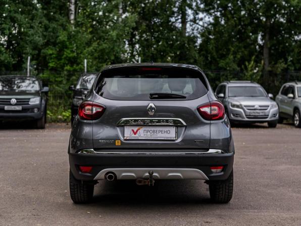 Renault Kaptur I с пробегом 2017 года, цена 1 425 000 рублей, 109797 км, внедорожник, Автокод Объявления
