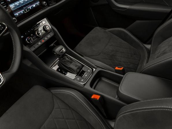 Skoda Kodiaq I Рестайлинг с пробегом 2024 года, цена 4 240 000 рублей, 27164 км, внедорожник, Автокод Объявления