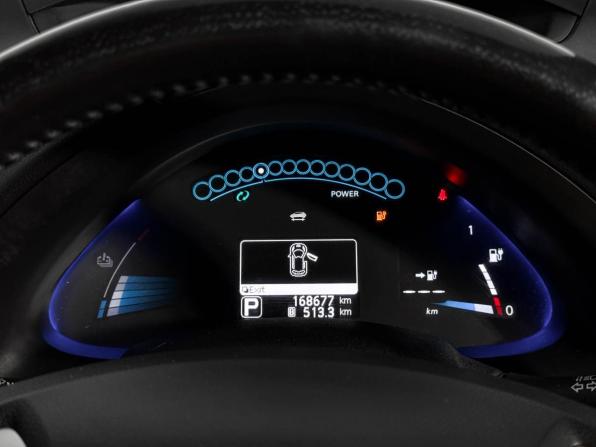Nissan Leaf I (ZE0/AZE0) с пробегом 2015 года, цена 695 000 рублей, 160000 км, хэтчбек, Автокод Объявления