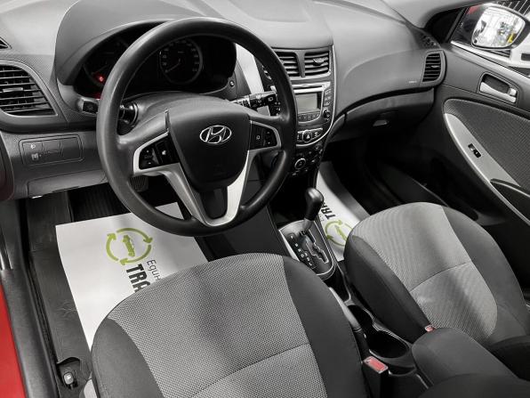 Hyundai Solaris I с пробегом 2014 года, цена 975 000 рублей, 144076 км, хэтчбек, Автокод Объявления