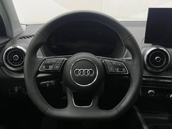 Новый Audi Q2 I Рестайлинг 2025 года, цена 3 649 000 рублей, внедорожник, Автокод Объявления