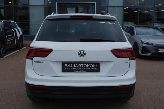 Volkswagen Tiguan II с пробегом 2017 года, цена 2 145 000 рублей, 143280 км, внедорожник, Автокод Объявления