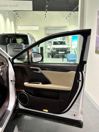 Lexus RX IV с пробегом 2017 года, цена 4 050 000 рублей, 87413 км, внедорожник, Автокод Объявления