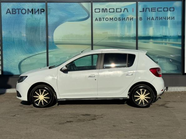 Renault Sandero II с пробегом 2014 года, цена 620 000 рублей, 126348 км, хэтчбек, Автокод Объявления