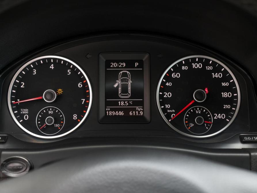 Volkswagen Tiguan I Рестайлинг Москва  - изображение 12