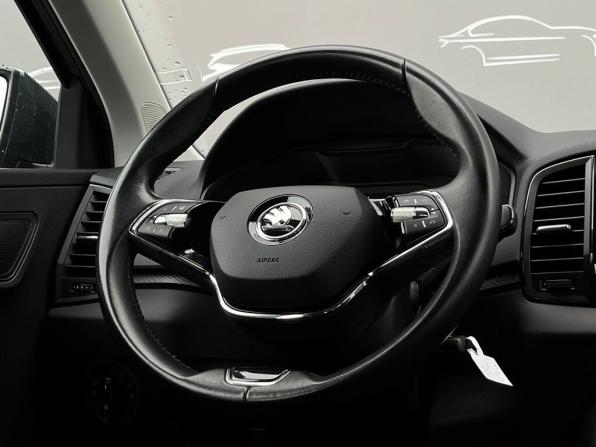 Skoda Karoq I с пробегом 2020 года, цена 2 192 800 рублей, 79163 км, внедорожник, Автокод Объявления