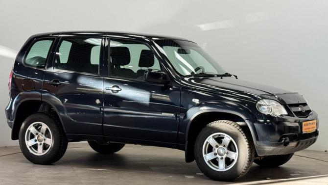 Chevrolet Niva I Рестайлинг с пробегом 2017 года, цена 599 000 рублей, 82041 км, внедорожник, Автокод Объявления