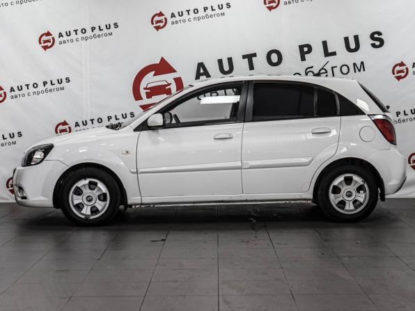 Kia Rio II Рестайлинг с пробегом 2011 года, цена 649 000 рублей, 216461 км, хэтчбек, Автокод Объявления