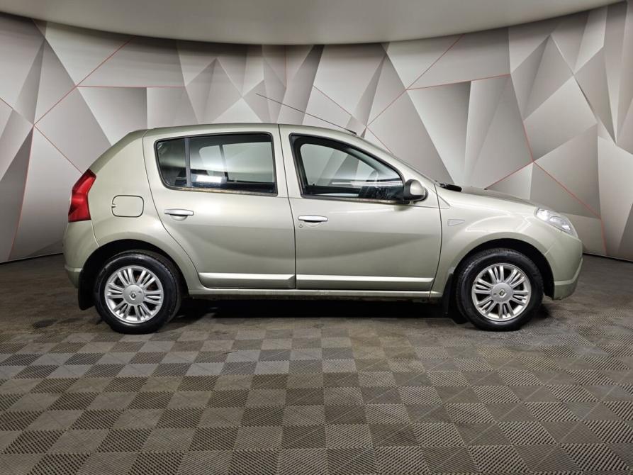 Renault Sandero I Москва  - изображение 6