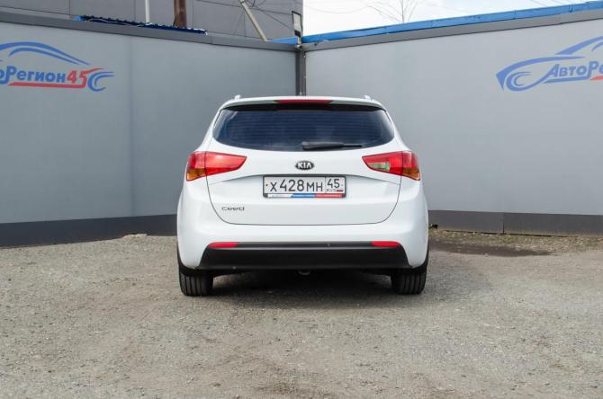 Kia Ceed II с пробегом 2013 года, цена 930 000 рублей, 210000 км, универсал, Автокод Объявления