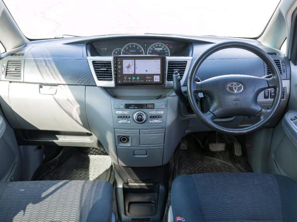 Toyota Voxy I (R60) с пробегом 2004 года, цена 999 000 рублей, 304439 км, компактвэн, Автокод Объявления