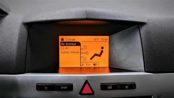 Opel Astra H Рестайлинг с пробегом 2012 года, цена 549 000 рублей, 205000 км, хэтчбек, Автокод Объявления