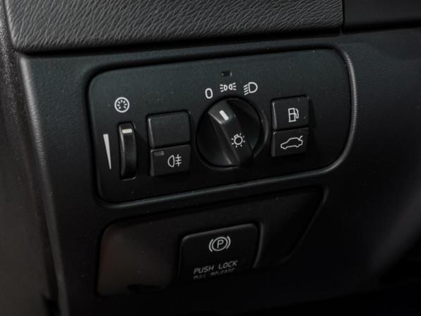 Volvo S60 II с пробегом 2012 года, цена 999 000 рублей, 164991 км, седан, Автокод Объявления
