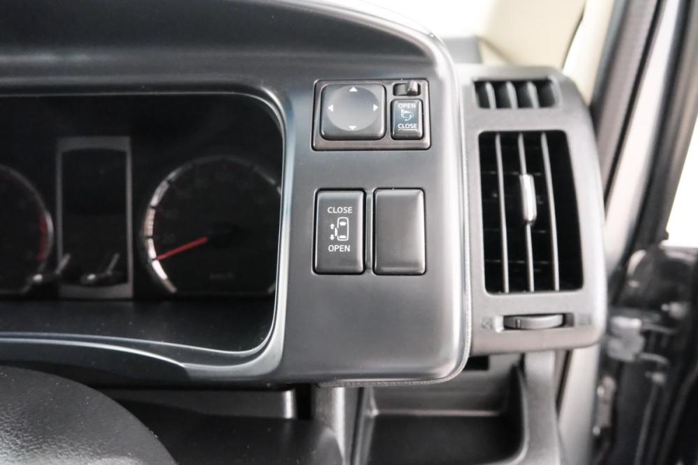 Nissan Serena III (C25) Красноярск  - изображение 17