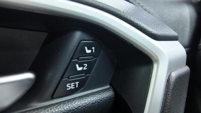 Toyota RAV4 V (XA50) с пробегом 2020 года, цена 3 099 000 рублей, 57084 км, внедорожник, Автокод Объявления