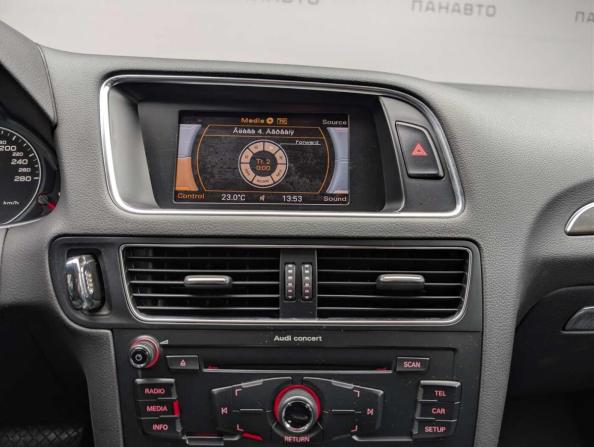 Audi Q5 I (8R) с пробегом 2010 года, цена 995 000 рублей, 330347 км, внедорожник, Автокод Объявления
