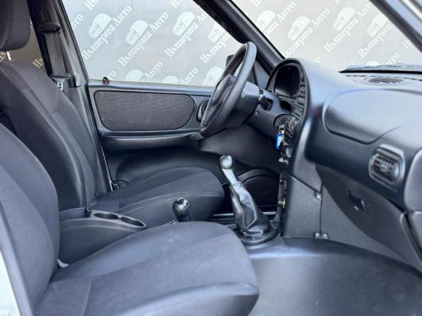 Chevrolet Niva I Рестайлинг с пробегом 2014 года, цена 570 000 рублей, 95750 км, внедорожник, Автокод Объявления