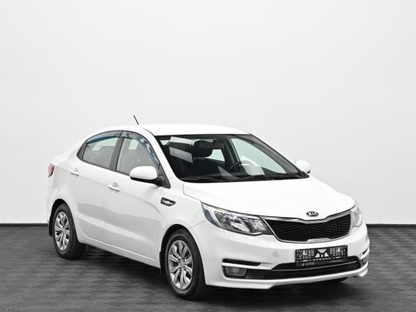 Kia Rio III Рестайлинг с пробегом 2017 года, цена 849 000 рублей, 421000 км, седан, Автокод Объявления