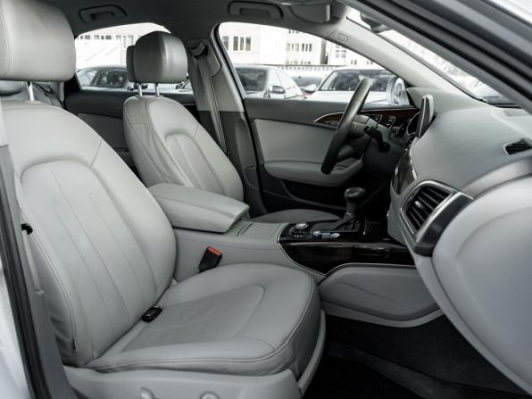 Audi A6 IV (C7) с пробегом 2011 года, цена 1 650 000 рублей, 220217 км, седан, Автокод Объявления