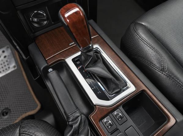 Toyota Land Cruiser Prado 150 Series Рестайлинг 1 с пробегом 2014 года, цена 3 899 000 рублей, 76948 км, внедорожник, Автокод Объявления