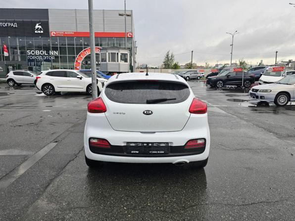 Kia Ceed II с пробегом 2014 года, цена 1 050 000 рублей, 154111 км, хэтчбек, Автокод Объявления