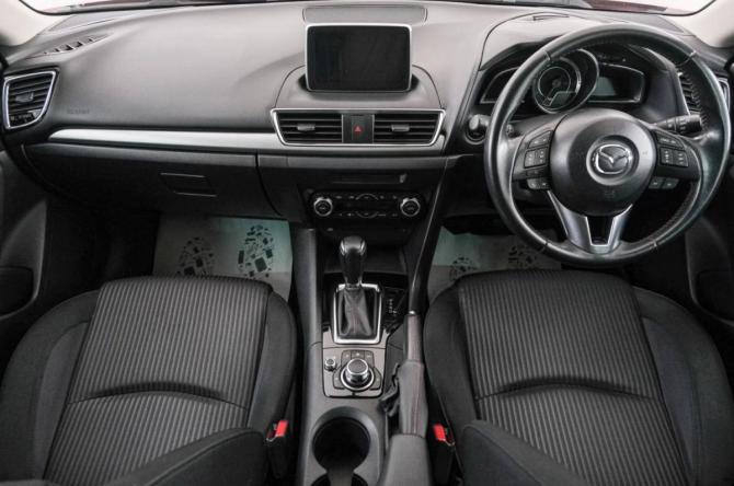 Mazda Axela III с пробегом 2015 года, цена 1 499 000 рублей, 113000 км, хэтчбек, Автокод Объявления